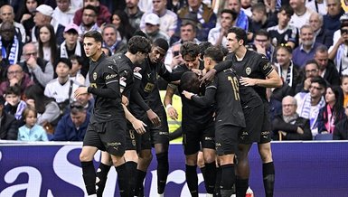 Real Madrid 1-2 Valencia (MAÇ SONUCU ÖZET)