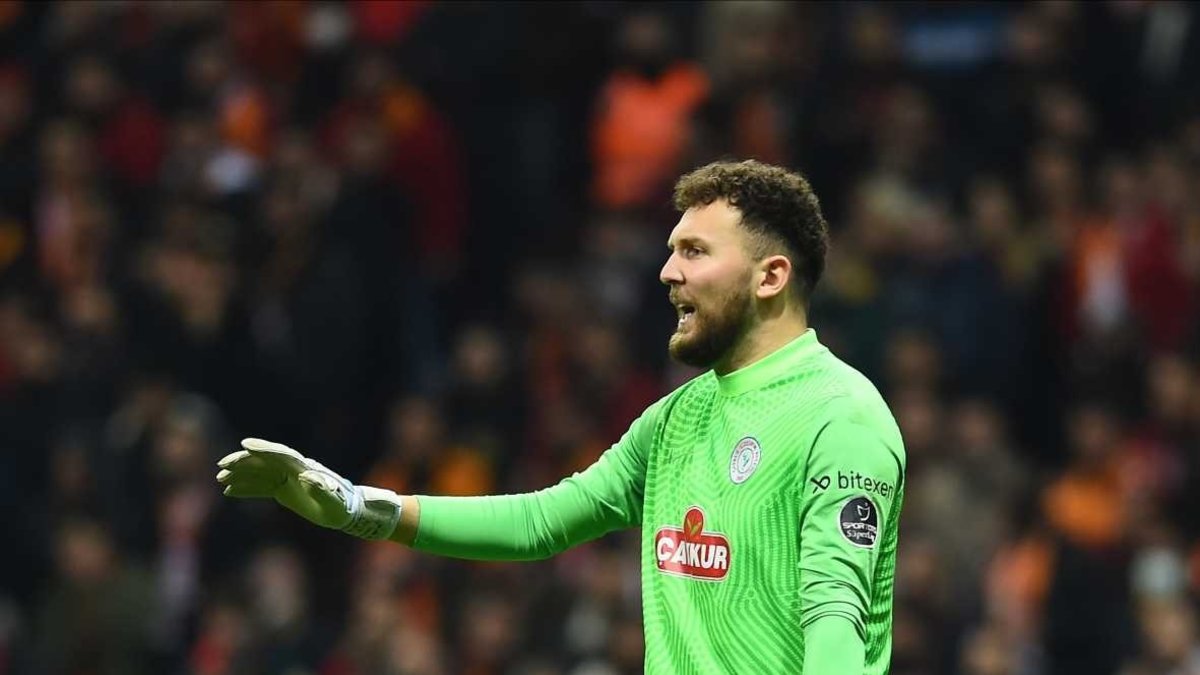 Fenerbahçe'den sürpriz kaleci transferi: Anlaşmaya vardılar!