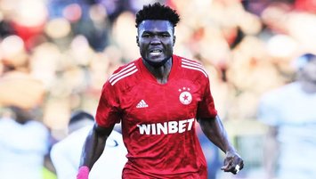 Caicedo elden kaçtı