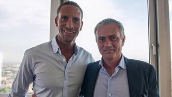 Ferdinand'dan Mourinho'ya başarı dileği!