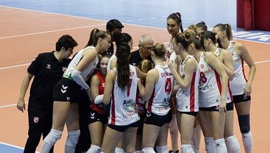 Karşıyaka fılede erken havlu attı