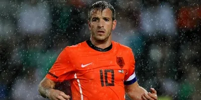 Rafael van der Vaart futbolu bıraktı