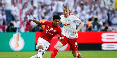 Bayern Münih sezonu iki kupayla tamamladı