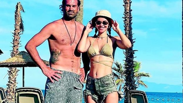 Fenerbahçeli Volkan Demirel'in eşi Zeynep Demirel'den tatil paylaşımı