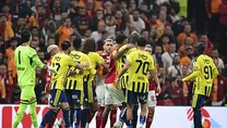 Derbide son düdükle saha karıştı!