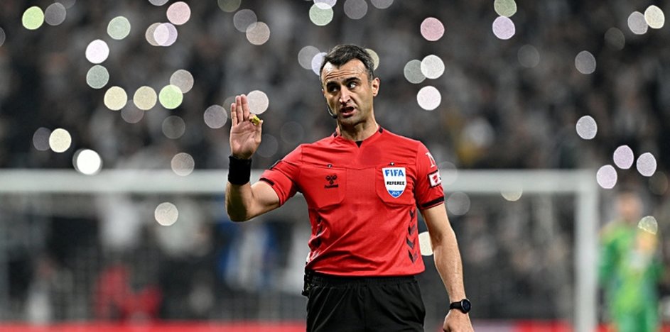 Beşiktaş penaltı bekledi! İşte o pozisyon
