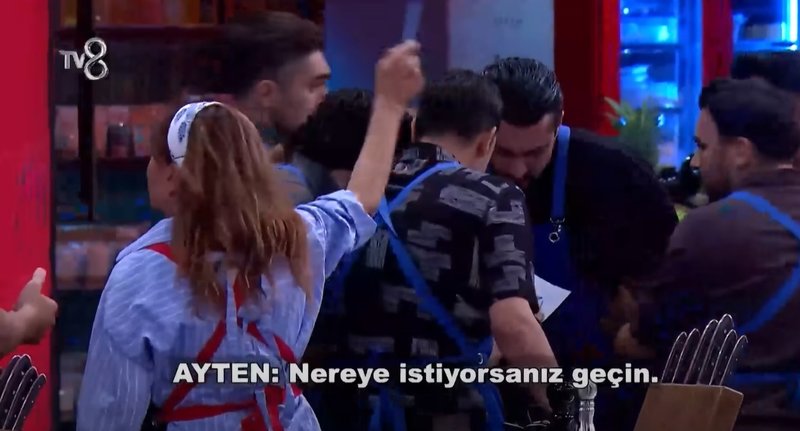 masterchef-3-dokunulmazlik-oyununu-hangi-takim-kazandi-8-ekim-masterchef-turkiyede-eleme-adaylari-kim-oldu-1759916831865.jpg