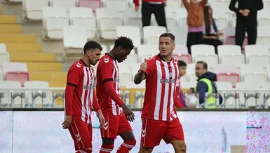 Sivasspor sahasında zorlanmadı!