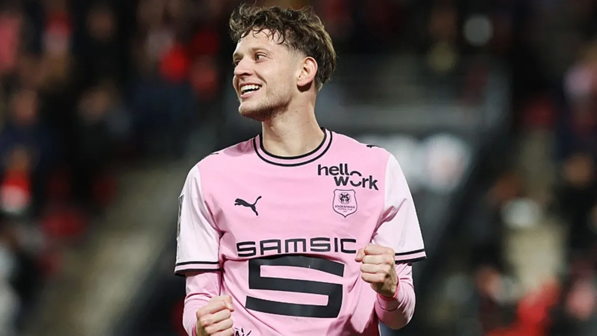 Szymanski'den 2 gol: Rennes Strasbourg'u farklı geçti