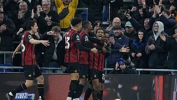 Bournemouth deplasmanda galip!