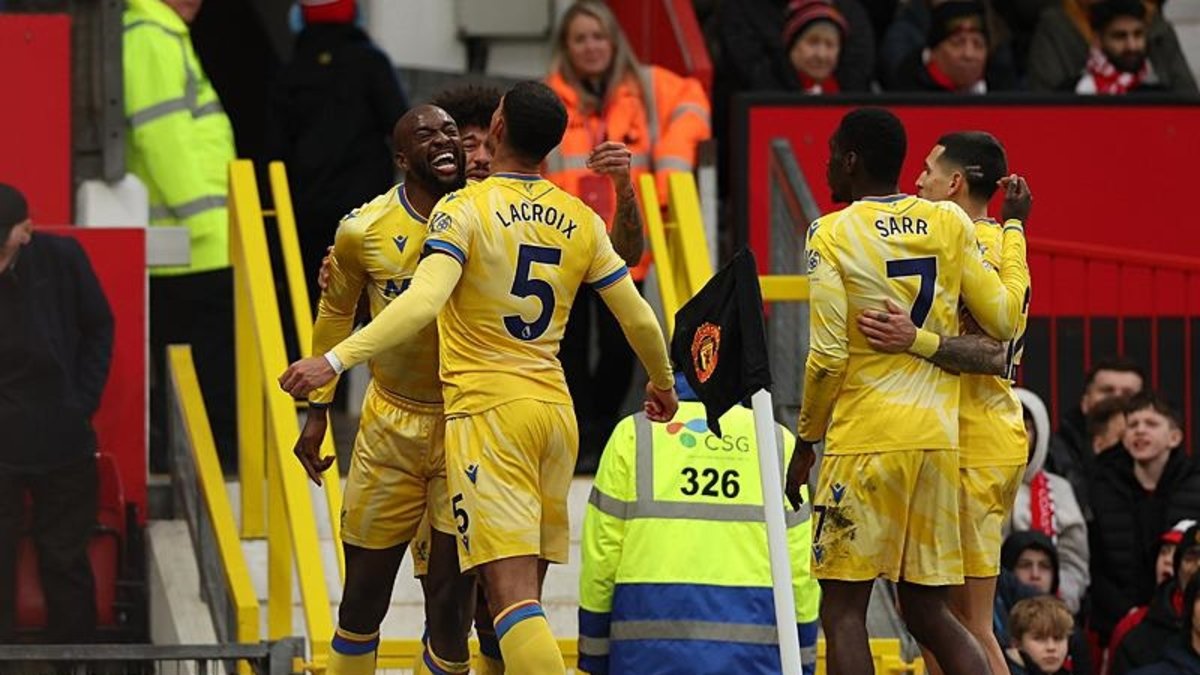 Manchester United 0-2 Crystal Palace (MAÇ SONUCU ÖZET) Manchester United 0-2 Crystal Palace (MAÇ SONUCU ÖZET)