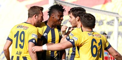 Gol düellosunun galibi Ankaragücü!