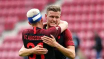 Augsburg deplasmanda rahat bir nefes aldı!