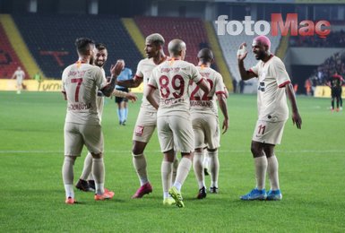 Süper Lig’in iki yıldızı Galatasaray’a!