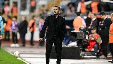 Galatasaray'da Okan Buruk'tan İstanbulspor galibiyeti sonrası flaş sözler! "Fenerbahçe'yi bekleyeceğiz"