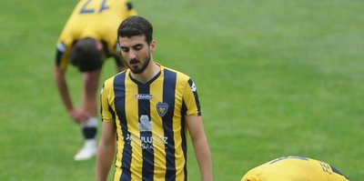 Bucaspor'da Onur Yılmaz imzaladı