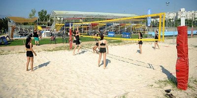 Antalya'da plaj şenliği