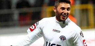 Viudez-Halil kadro dısı