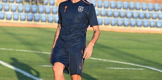 Beşiktaş onu kapıyor! Fenerbahçeli eski yıldız...
