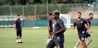 Alanyaspor Aytemiz ile yeniden sözleşme imzaladı