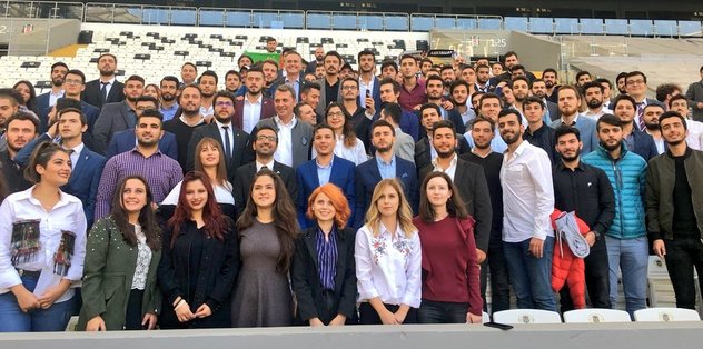 Ahmet Nur Çebi, üniversiteli Beşiktaşlılarla buluşuyor