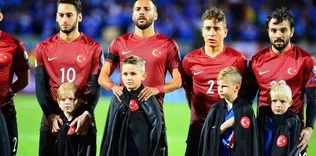 İzlanda Cumhurbaşkanı’ndan Demirören’e teşekkür