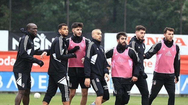 Beşiktaş'ın Alanyaspor maçı kamp kadrosu belli oldu!