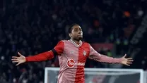 Peters geliyor