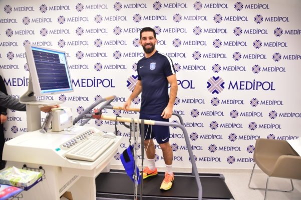 Arda Turan Saglik Kontrolunden Gecti Fotomac