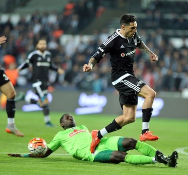 Beşiktaş-Ç.Rizespor maçından kareler
