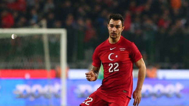Galatasaray'da ibre yeniden Kaan Ayhan!