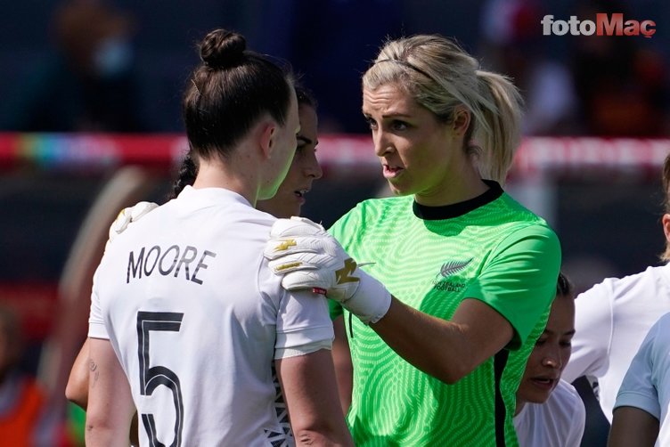 Son dakika spor haberi: Yeni Zelandalı Meikayla Moore kendi kalesine hat-trick yaptı!