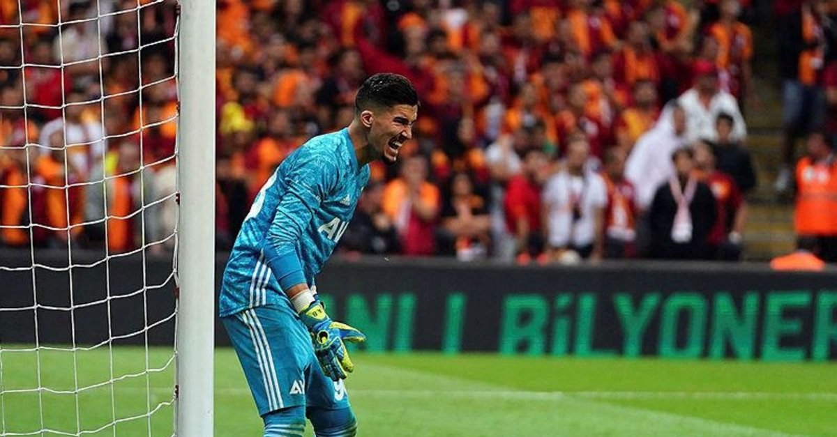 Fenerbahce De Kaleci Altay Farki Onledi Son Dakika Fenerbahce Haberleri Fotomac