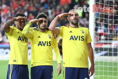 Tarih belli oldu! Alex de Souza Fenerbahçe’ye...