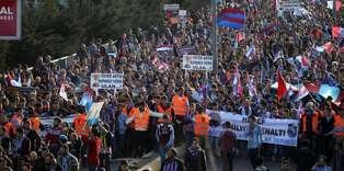 Trabzon taraftarlarından 'Şike yürüyüşü'