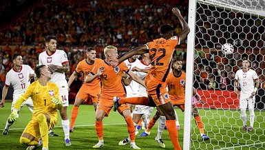 Hollanda 1-1 Polonya (MAÇ SONUCU ÖZET)