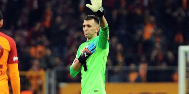 Galatasaray’da Fenerbahçe derbilerinin en deneyimlisi Muslera