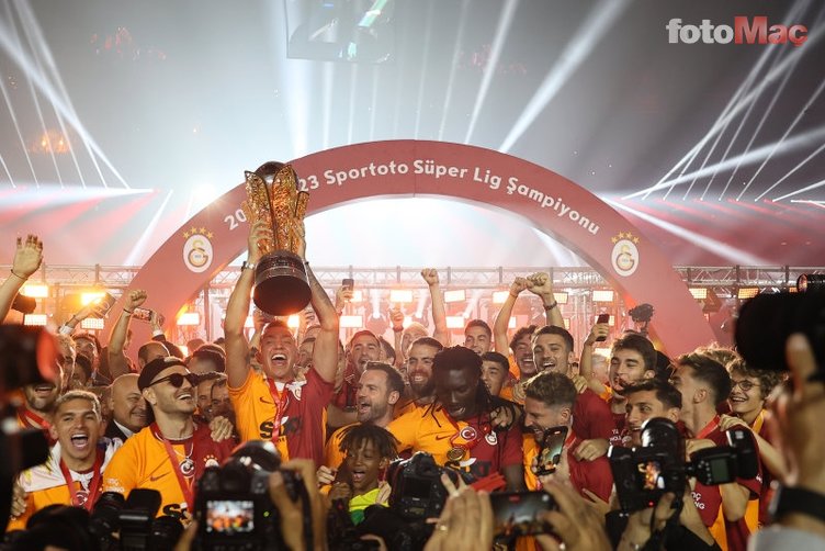 GALATASARAY HABERLERİ - Orta sahaya sürpriz hamle! Brezilyalı yıldıza teklif yapıldı