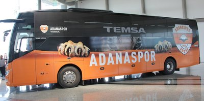 Adanaspor'a yeni takım otobüsü