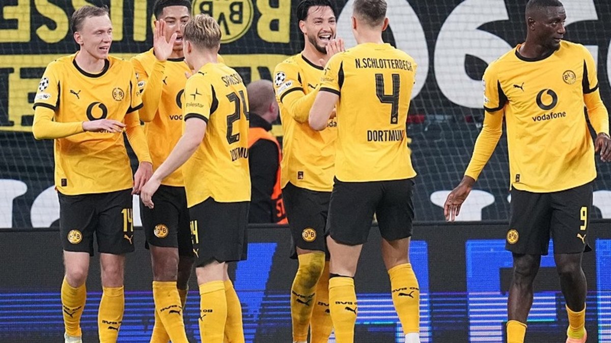 Kopenhag 2-4 Borussia Dortmund (MAÇ SONUCU ÖZET) Kopenhag 2-4 Borussia Dortmund (MAÇ SONUCU ÖZET)
