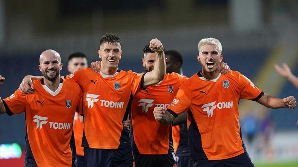 Başakşehir 5-2 Antalyaspor (MAÇ SONUCU - ÖZET)