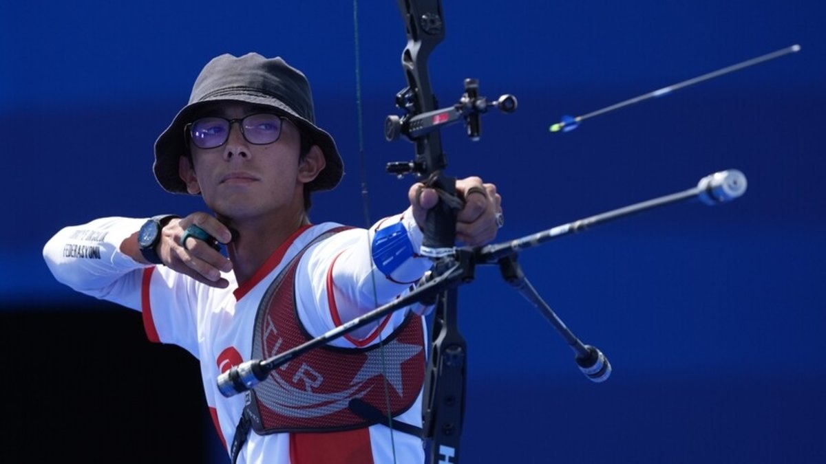 Mete Gazoz Dünya Kupası'nda bronz madalya kazandı!