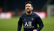 Messi tests negative for Covid, back in Paris