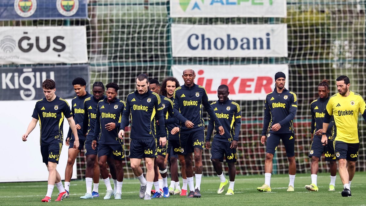 Fenerbahçe, Beşiktaş derbisinin hazırlıklarına devam etti!