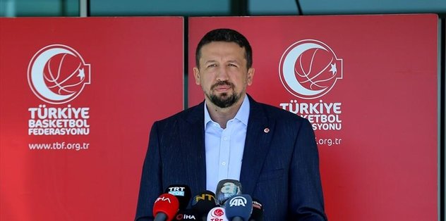 TBF Başkanı Hidayet Türkoğlu'ndan Pero Antic'e tebrik