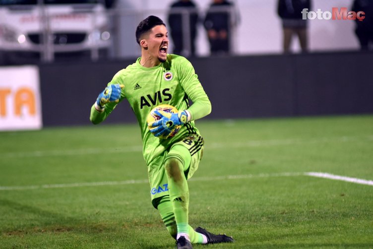 Fenerbahçeli Altay Bayındır için Ajax'tan transfer kararı! Bonservisi...