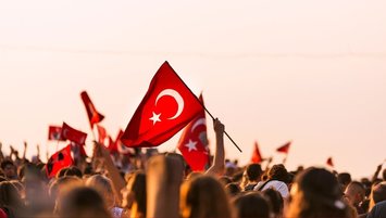 28 Ekim yarım gün mü? 29 Ekim resmi tatil mi?