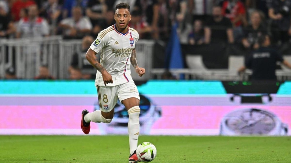 TRANSFER HABERLERİ | Trabzonspor'a dünya yıldızı orta saha! Ocak ayında...