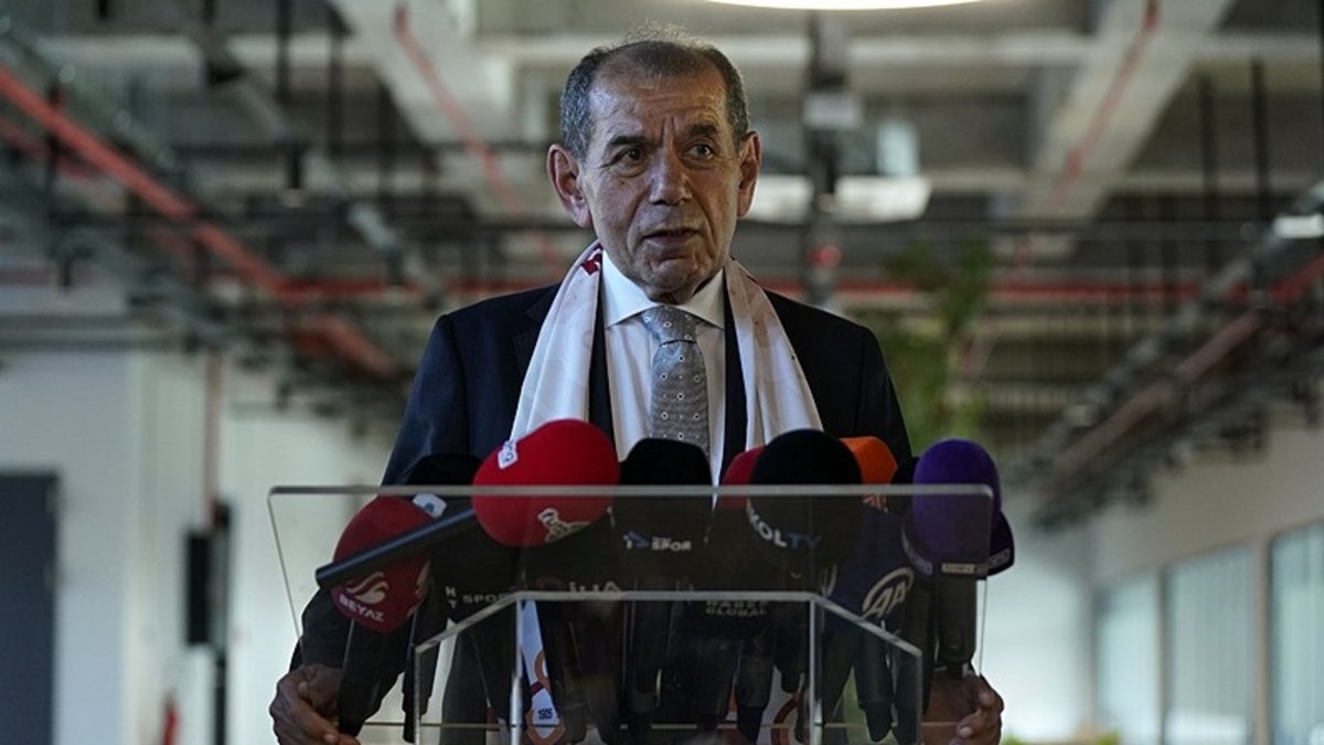 Dursun Özbek: Kalbi Galatasaray için atan herkesi Yenikapı'ya davet ediyorum Dursun Özbek: Kalbi Galatasaray için atan herkesi Yenikapı'ya davet ediyorum