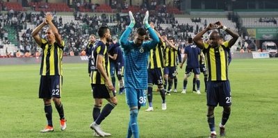 Fenerbahçe deplasmanda zorlanıyor